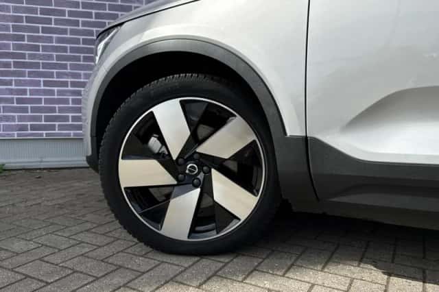 Volvo C40 (2022) thumbnail 10