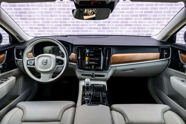 Volvo S90 (2020) thumbnail 5