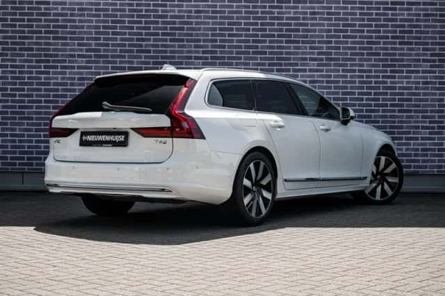 Volvo V90 (2025) thumbnail 4