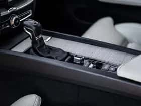 Volvo XC60 thumbnail 35
