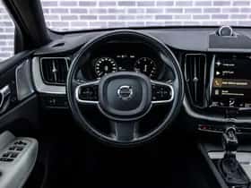 Volvo XC60 thumbnail 5