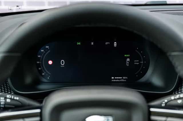 Volvo EX40 (2026) thumbnail 14
