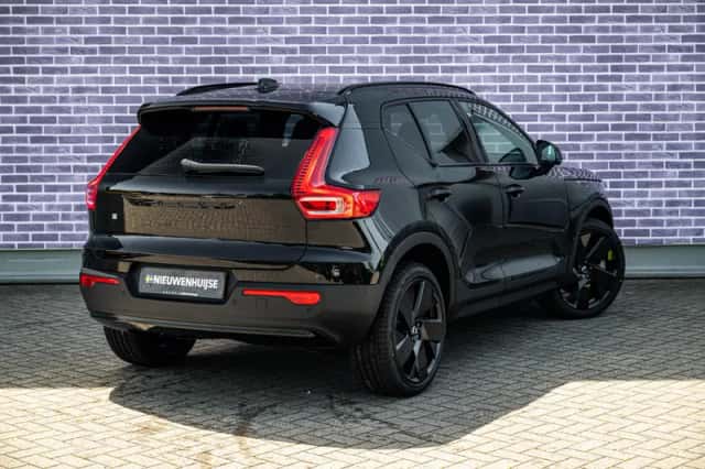 Volvo EX40 (2026) thumbnail 17