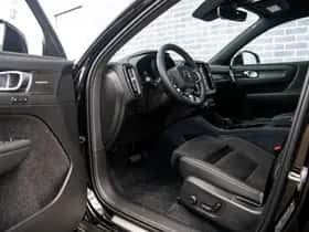 Volvo EX40 thumbnail 18