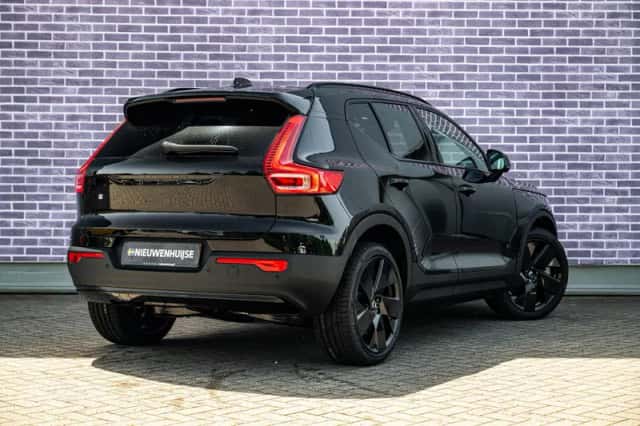 Volvo EX40 (2026) thumbnail 3