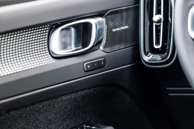 Volvo EX40 (2026) thumbnail 27