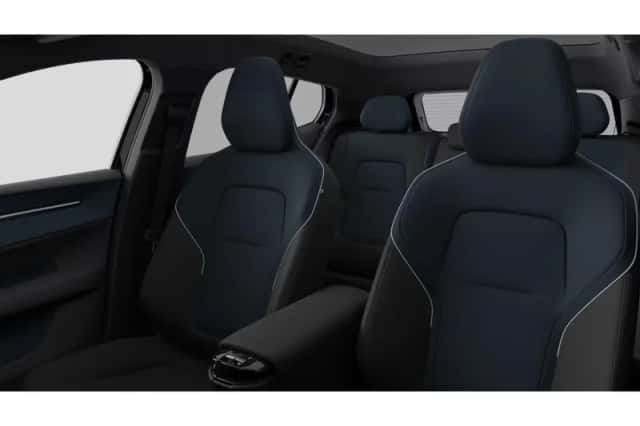 Volvo EX30 (2026) thumbnail 4