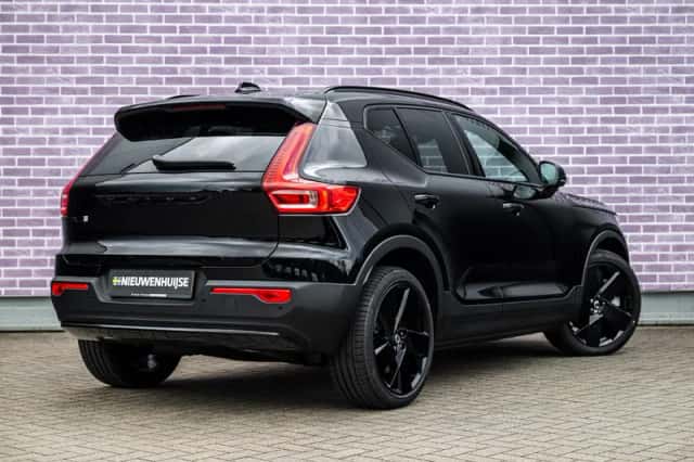 Volvo EX40 (2026) thumbnail 2