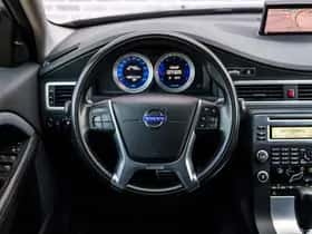 Volvo V70 thumbnail 5