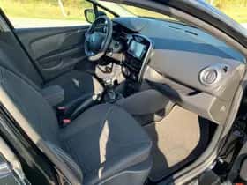 Renault Clio (2017) thumbnail 15