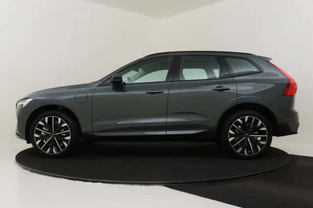 Volvo XC60 (2025) thumbnail 6
