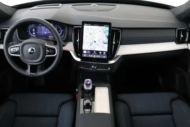 Volvo XC90 (2025)