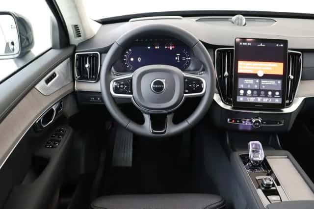 Volvo XC90 (2026)