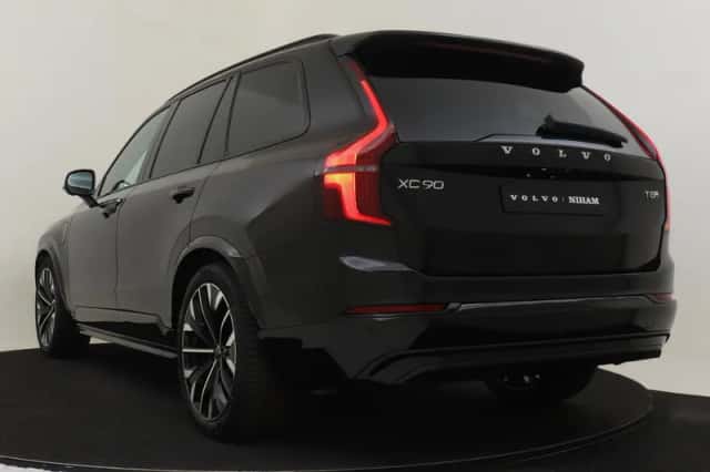 Volvo XC90 (2026) thumbnail 4