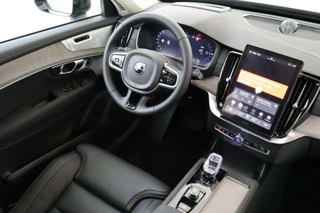 Volvo XC90 (2026) thumbnail 5