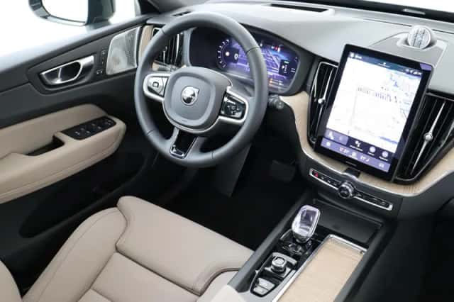 Volvo XC60 (2026) thumbnail 5