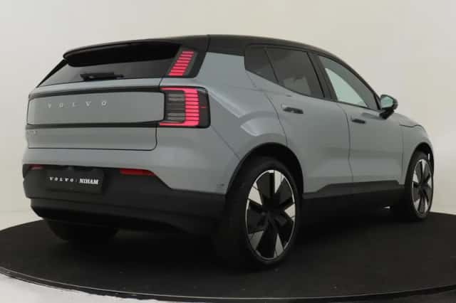 Volvo EX30 (2026) thumbnail 2