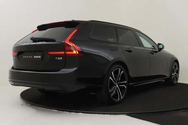 Volvo V90 (2026) thumbnail 2