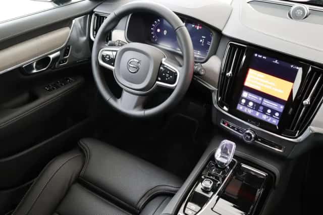 Volvo V90 (2026) thumbnail 5