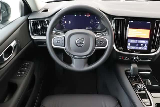 Volvo V60 (2026) thumbnail 2