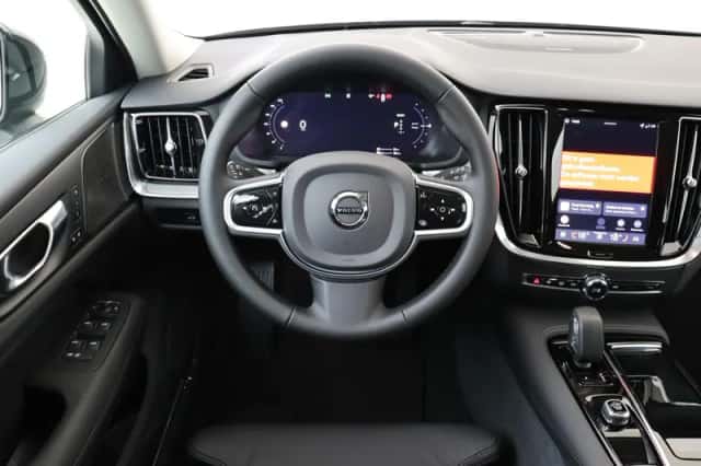 Volvo V60 (2026) thumbnail 2
