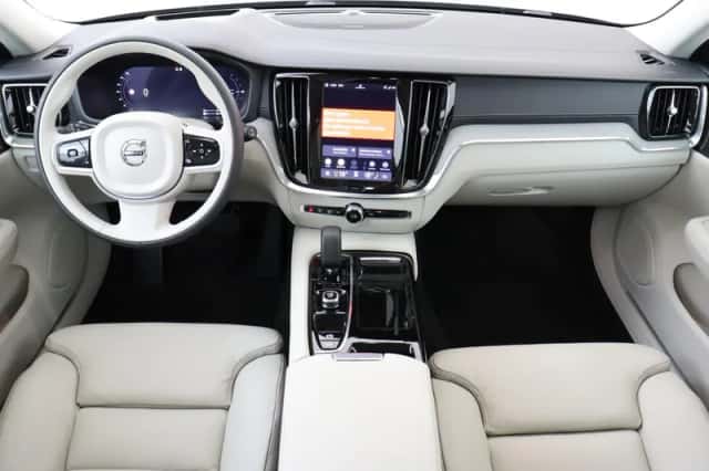 Volvo V60 (2026) thumbnail 3