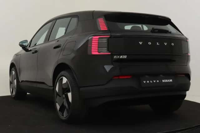 Volvo EX30 (2026) thumbnail 4