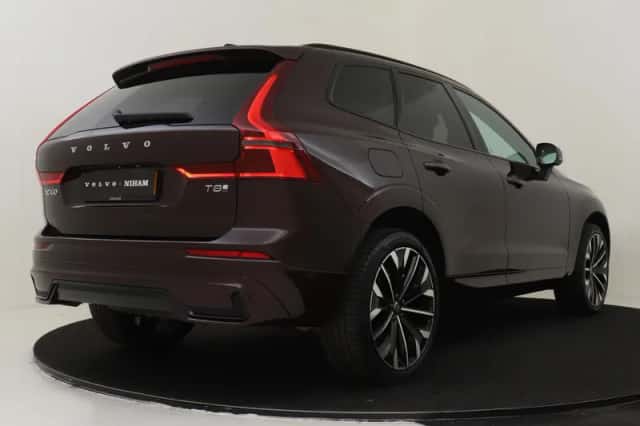 Volvo XC60 (2025) thumbnail 2