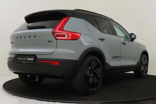 Volvo XC40 (2026) thumbnail 2