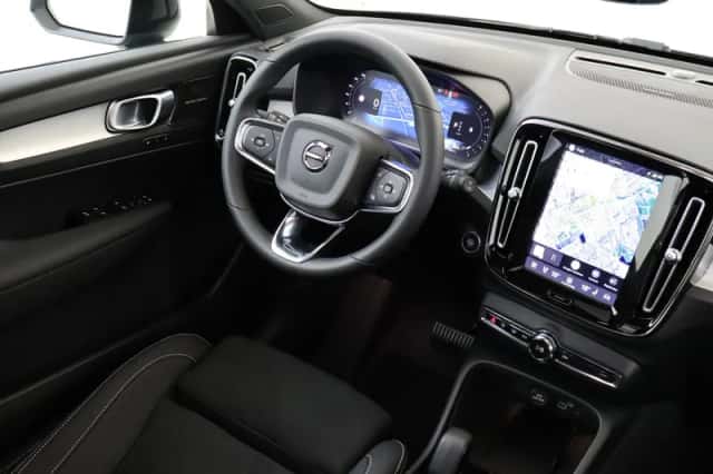 Volvo XC40 (2026) thumbnail 5