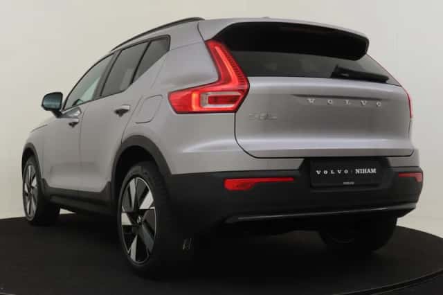 Volvo EX40 (2026) thumbnail 5