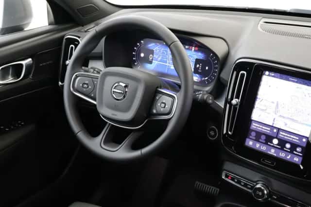 Volvo XC40 (2026) thumbnail 5