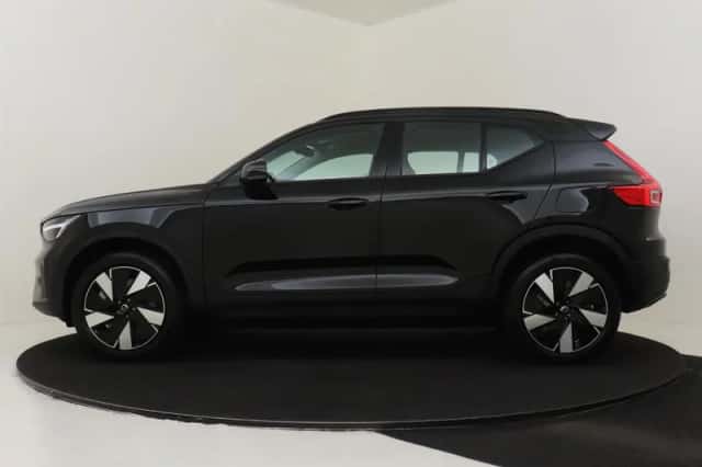 Volvo EX40 (2026) thumbnail 6