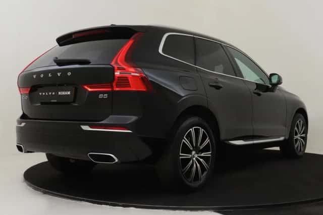Volvo XC60 (2020) thumbnail 2