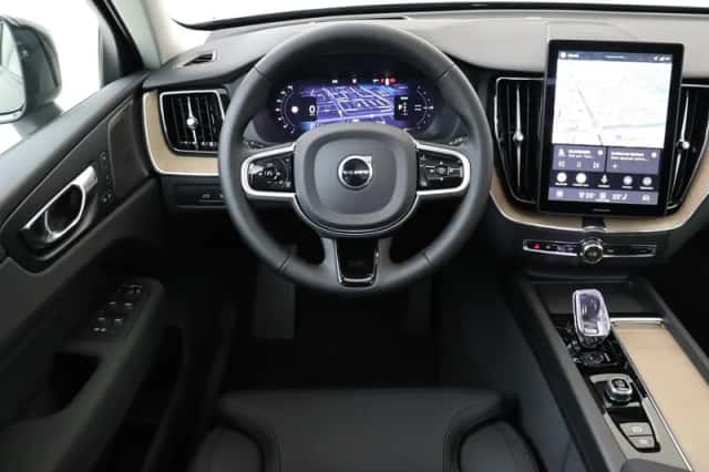 Volvo XC60 (2026)