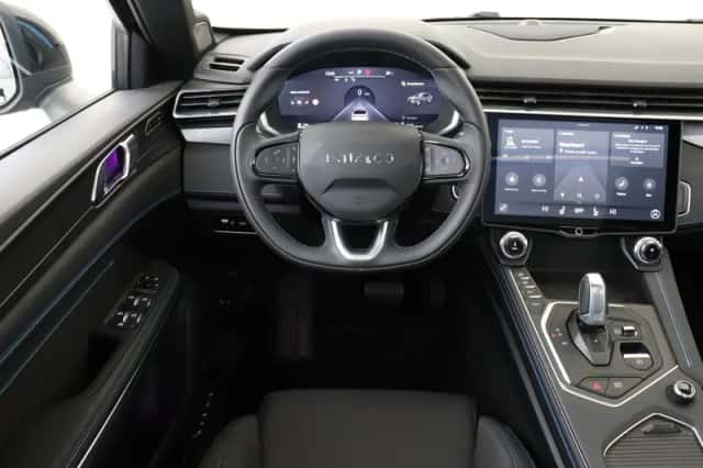 Lynk & Co 01 (2024)