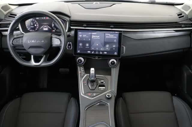 Lynk & Co 01 (2023) thumbnail 3