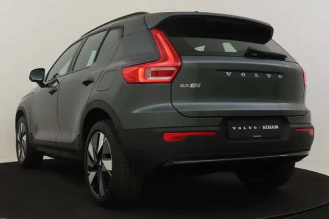 Volvo EX40 (2026) thumbnail 4