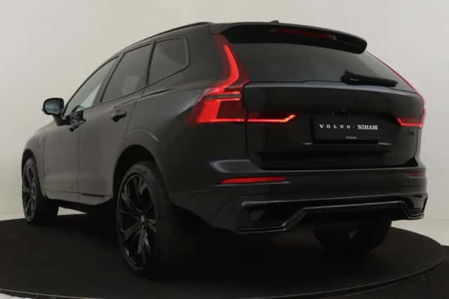 Volvo XC60 (2025) thumbnail 4