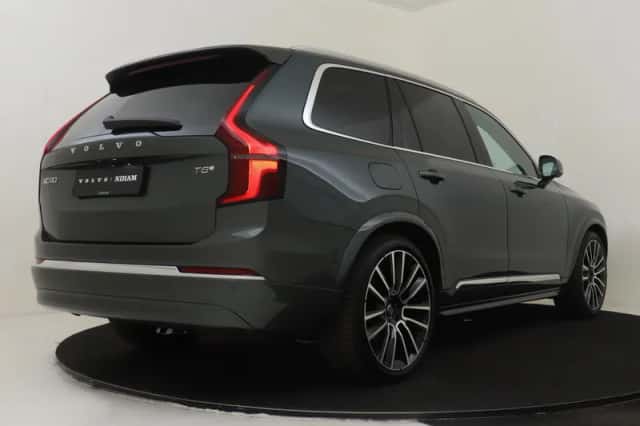 Volvo XC90 (2026) thumbnail 2