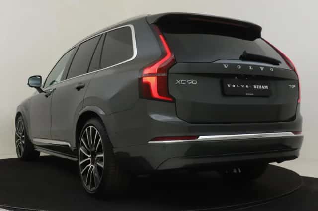 Volvo XC90 (2026) thumbnail 4