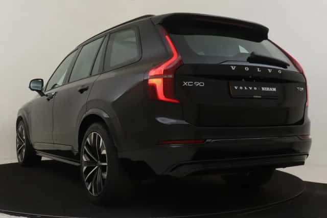 Volvo XC90 (2025) thumbnail 4