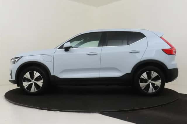 Volvo XC40 (2024) thumbnail 6