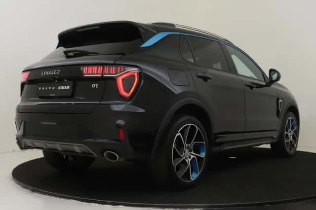 Lynk & Co 01 (2023) thumbnail 2