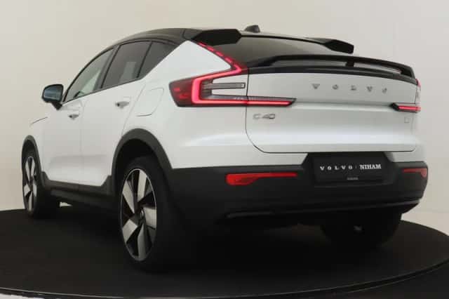 Volvo C40 (2021) thumbnail 4
