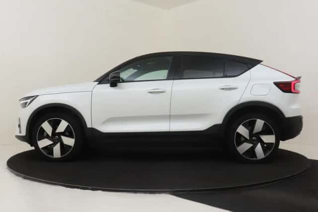 Volvo C40 (2021) thumbnail 6