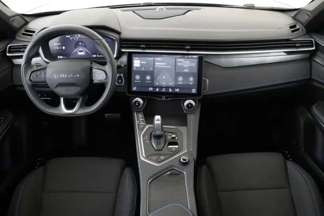 Lynk & Co 01 (2024) thumbnail 3