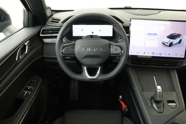 Lynk & Co 01 (2026) thumbnail 1