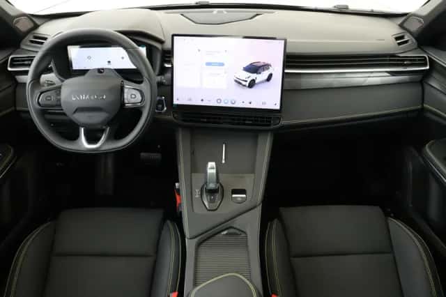 Lynk & Co 01 (2026) thumbnail 3