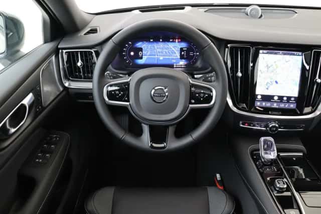 Volvo V60 (2026) thumbnail 1